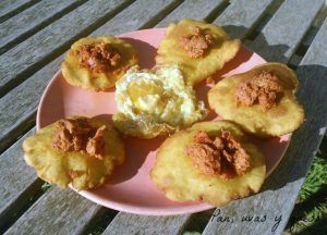 tortos de maiz - pan uvas y queso