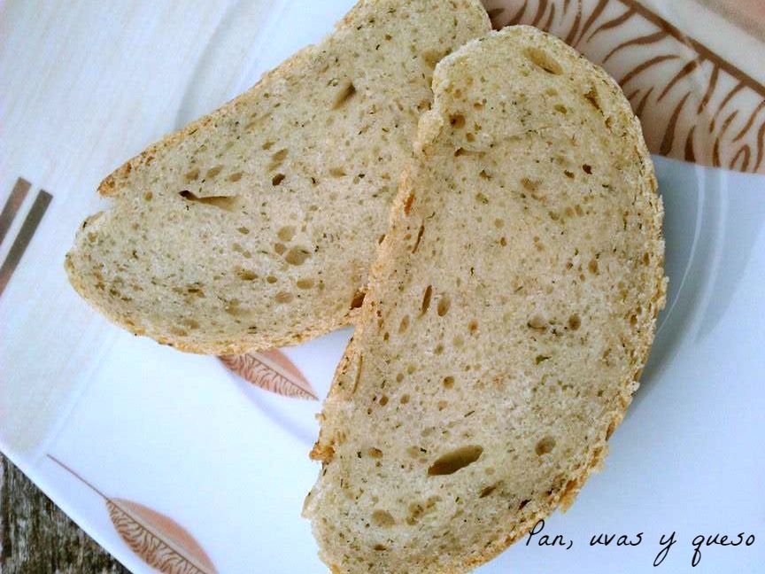 pan con eneldo - pan uvas y queso