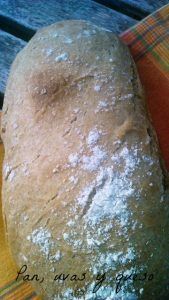 chapata con centeno - pan uvas y queso