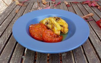 cuajadera de pollo - pan uvas y queso