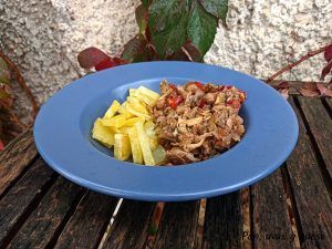 ropa vieja crockpot - pan uvas y queso