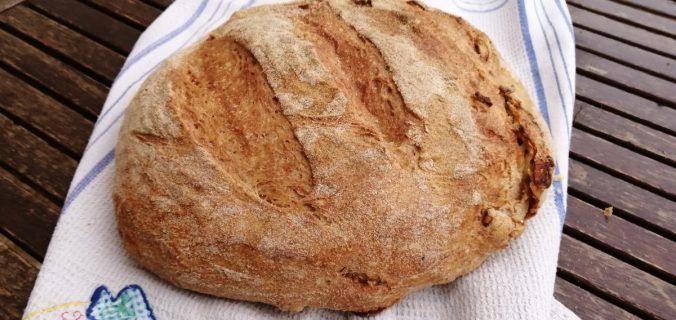 pan de queso de cabra - pan uvas y queso