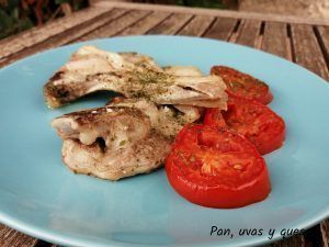 carne al horno de gaibiel - pan uvas y queso
