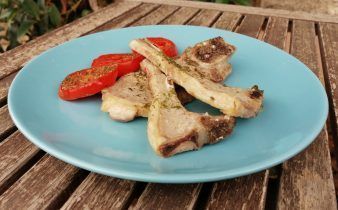 carne al horno de gaibiel - pan uvas y queso