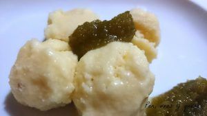 helado de queso - pan uvas y queso