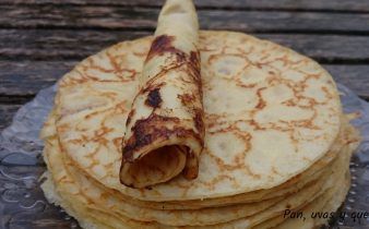 frisuelos - pan uvas y queso