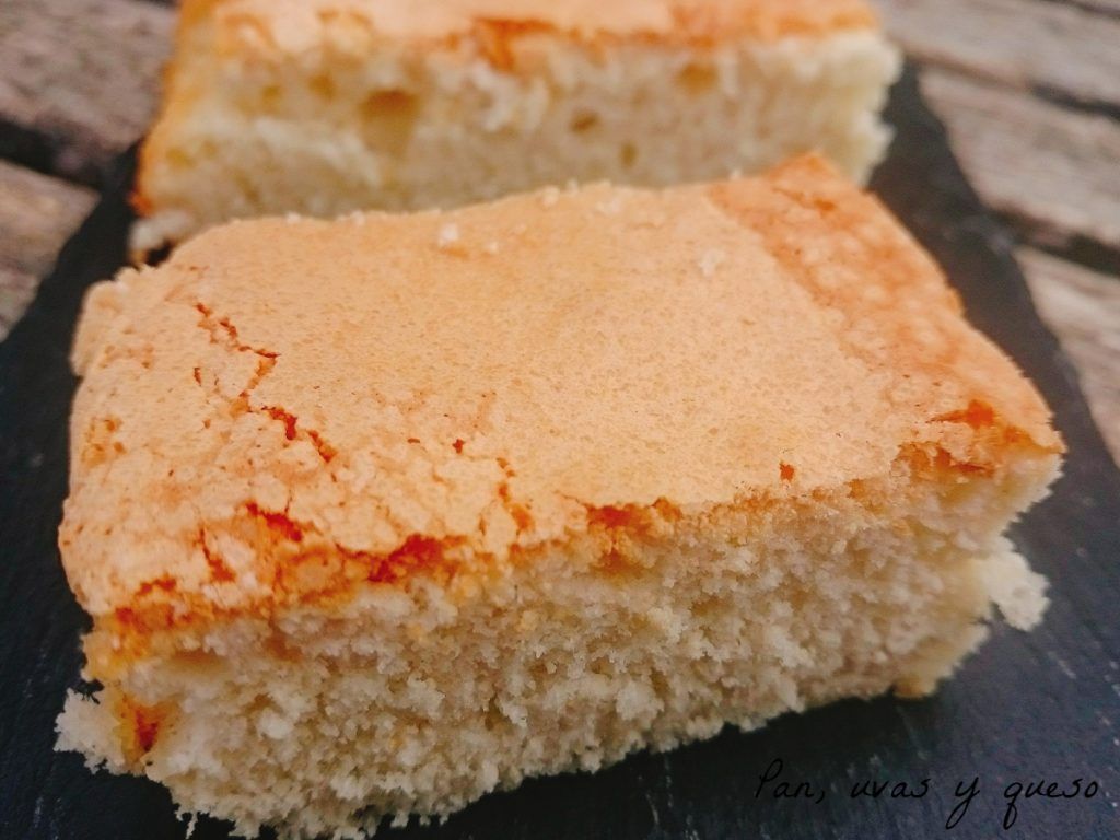 bica blanca - pan uvas y queso