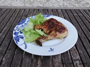 Pollo agridulce en Crock Pot - pan uvas y queso