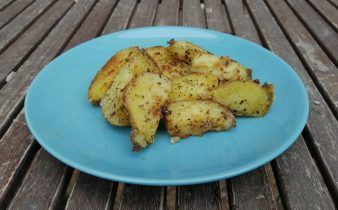 patatas a la plancha - pan uvas y queso