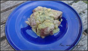 costillas de cerdo asadas crockpot - pan uvas y queso