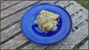 costillas de cerdo asadas crockpot - pan uvas y queso