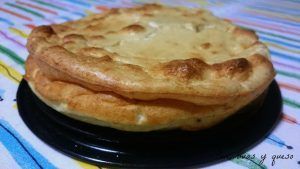 souffle de queso - pan uvas y queso