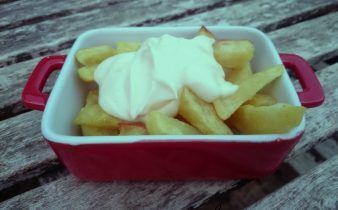salsa alioli - pan, uvas y queso