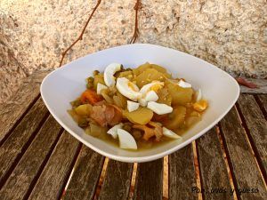 patatas chipirones crockpot - pan uvas y queso