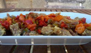 cerdo agridulce - pan uvas y queso