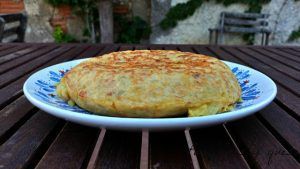 tortilla de patata thermomix - pan uvas y queso