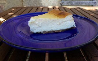 tarta de queso al horno thermomix - pan uvas y queso