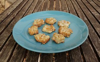 galletas saladas - pan uvas y queso