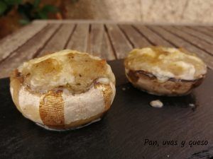 champiñones rellenos thermomix- pan uvas y queso