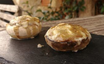 champiñones rellenos thermomix- pan uvas y queso