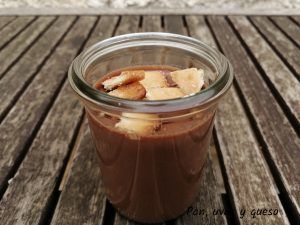 Natillas de chocolate thermomix - pan uvas y queso