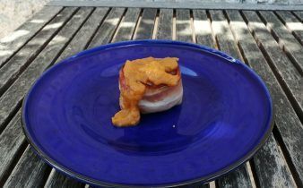 rollitos de pechuga rellenos crockpot - pan uvas y queso