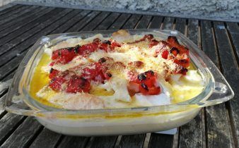 Gratinado de bacalao y salmon - pan uvas y queso