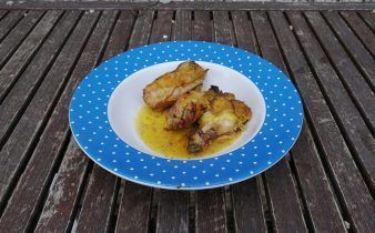 pollo a la naranja crockpot - pan uvas y queso