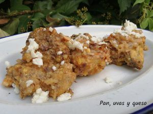 pollo en pepitoria crockpot - pan uvas y queso