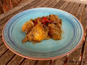 pollo sanfaina crockpot - pan uvas y queso