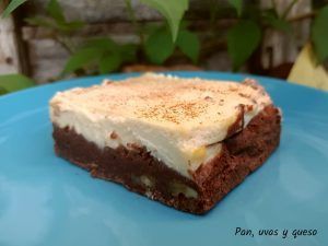 brownie cheesecake - pan uvas y queso